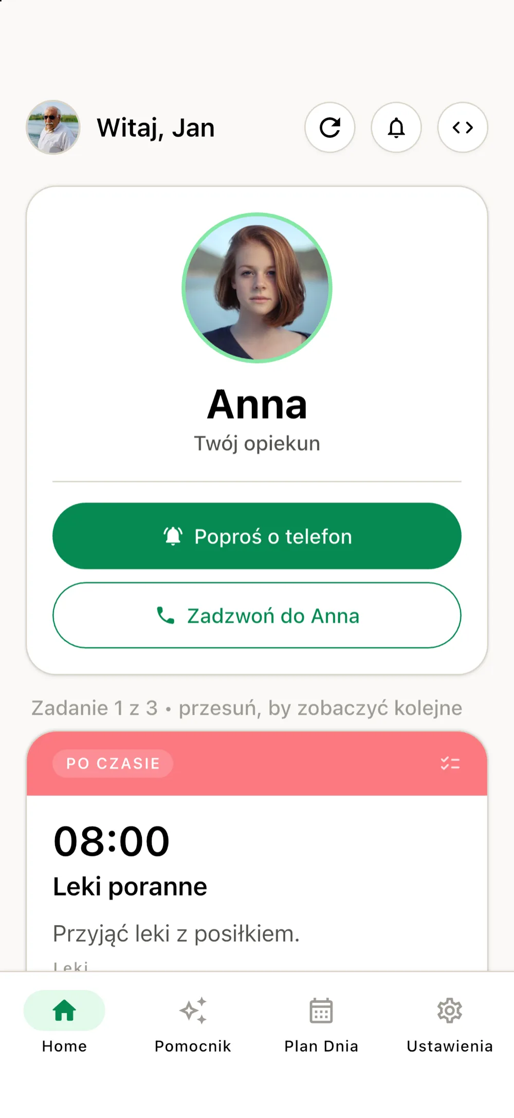 Aplikacja BądźmyBlisko — ekran główny seniora Janka z przyciskiem „Poproś o telefon”
